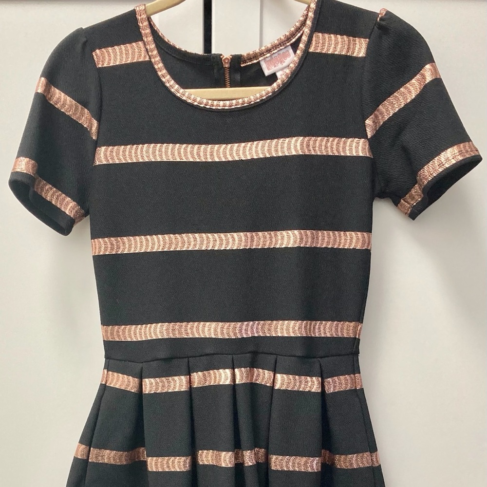 Lularoe Holiday/Elegant Collection Amelia Dress